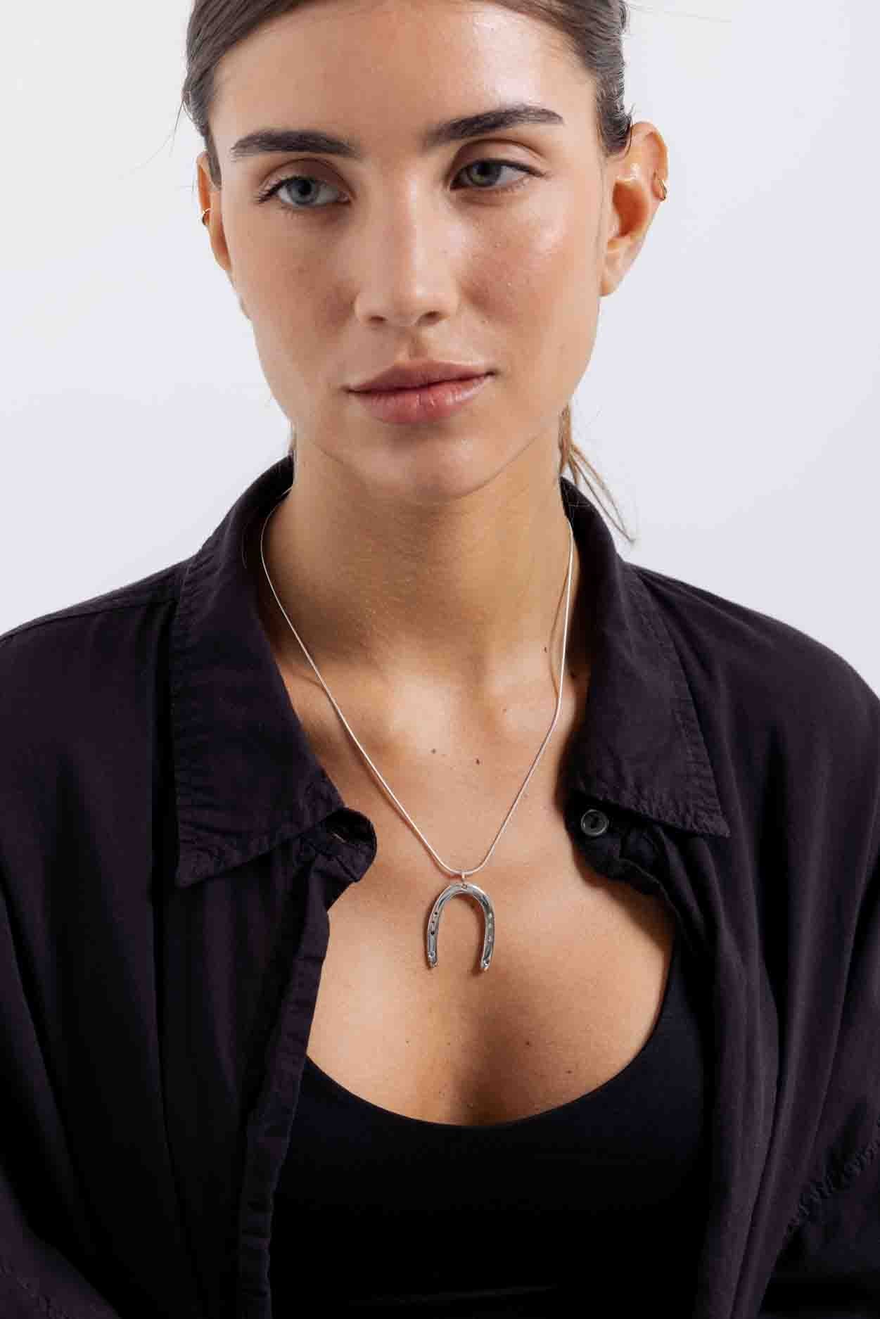 Raw Horseshoe Necklace - Silver