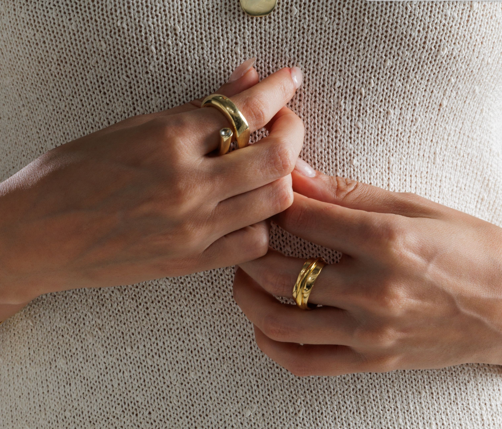 ALEXANDRA RING - 14K GOLD PLATED