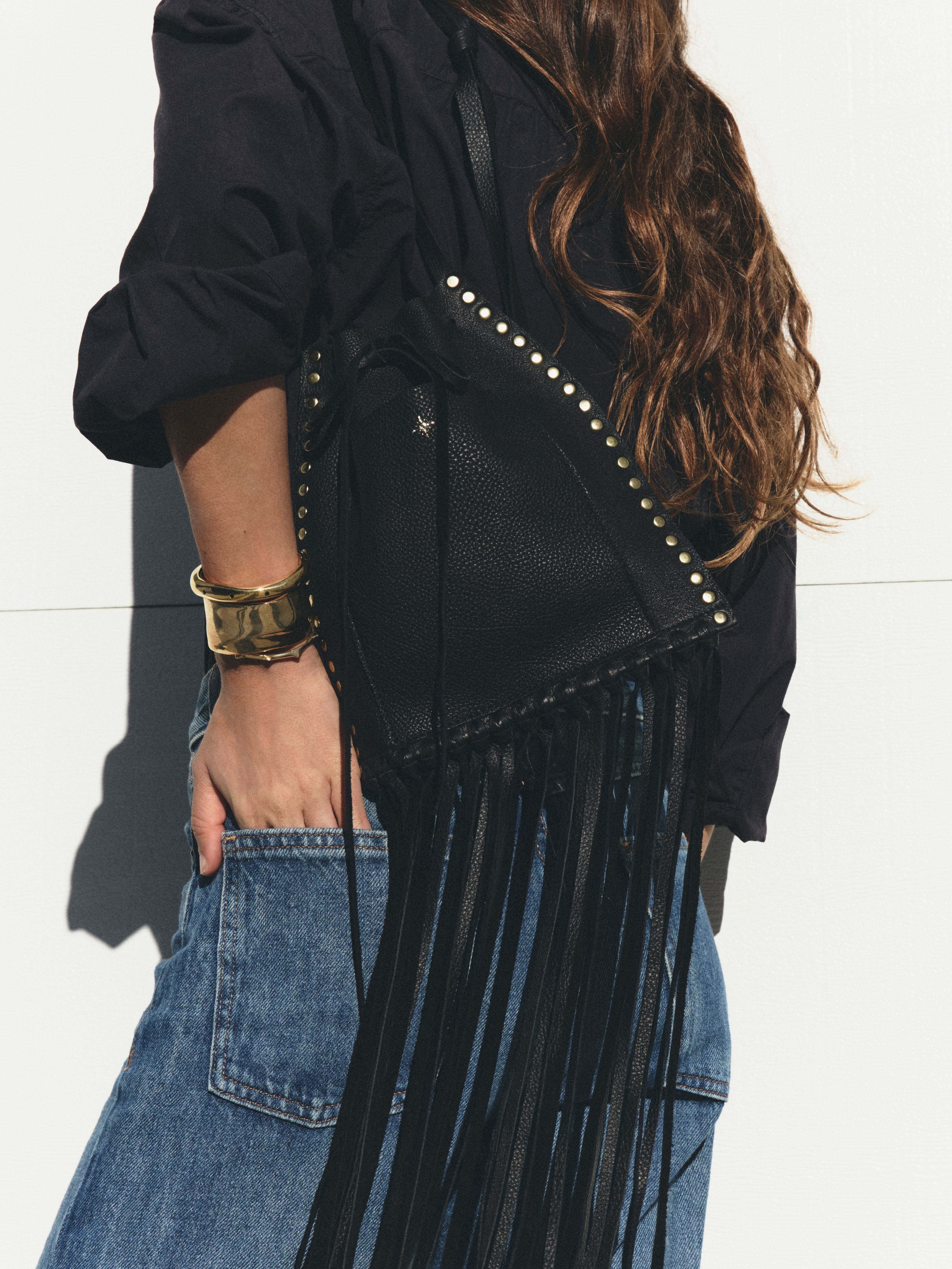 Raw Thick Cuff with Black Onyx MARA & CAROL