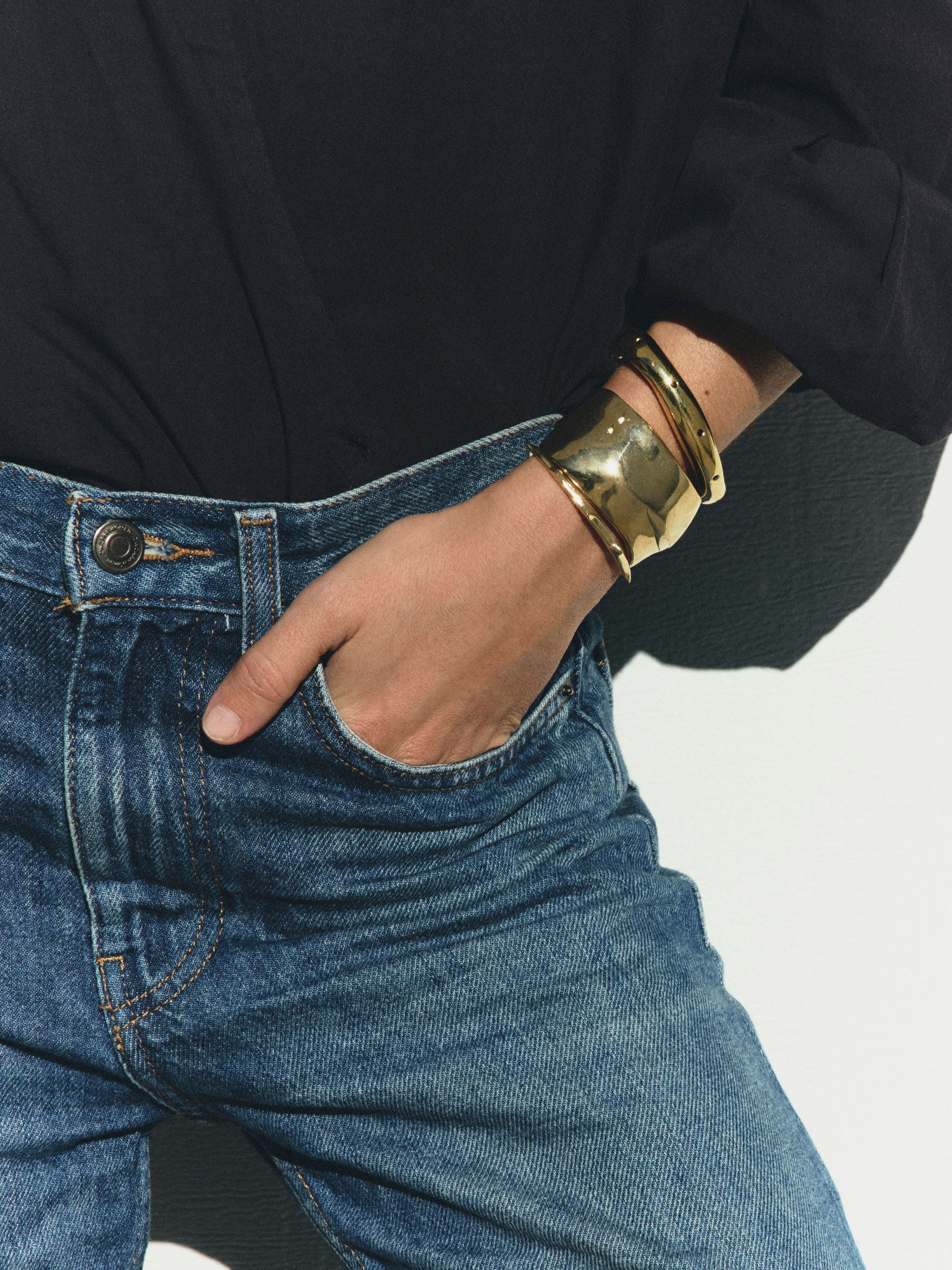 Onyx Amazon Cuff  MARA & CAROL