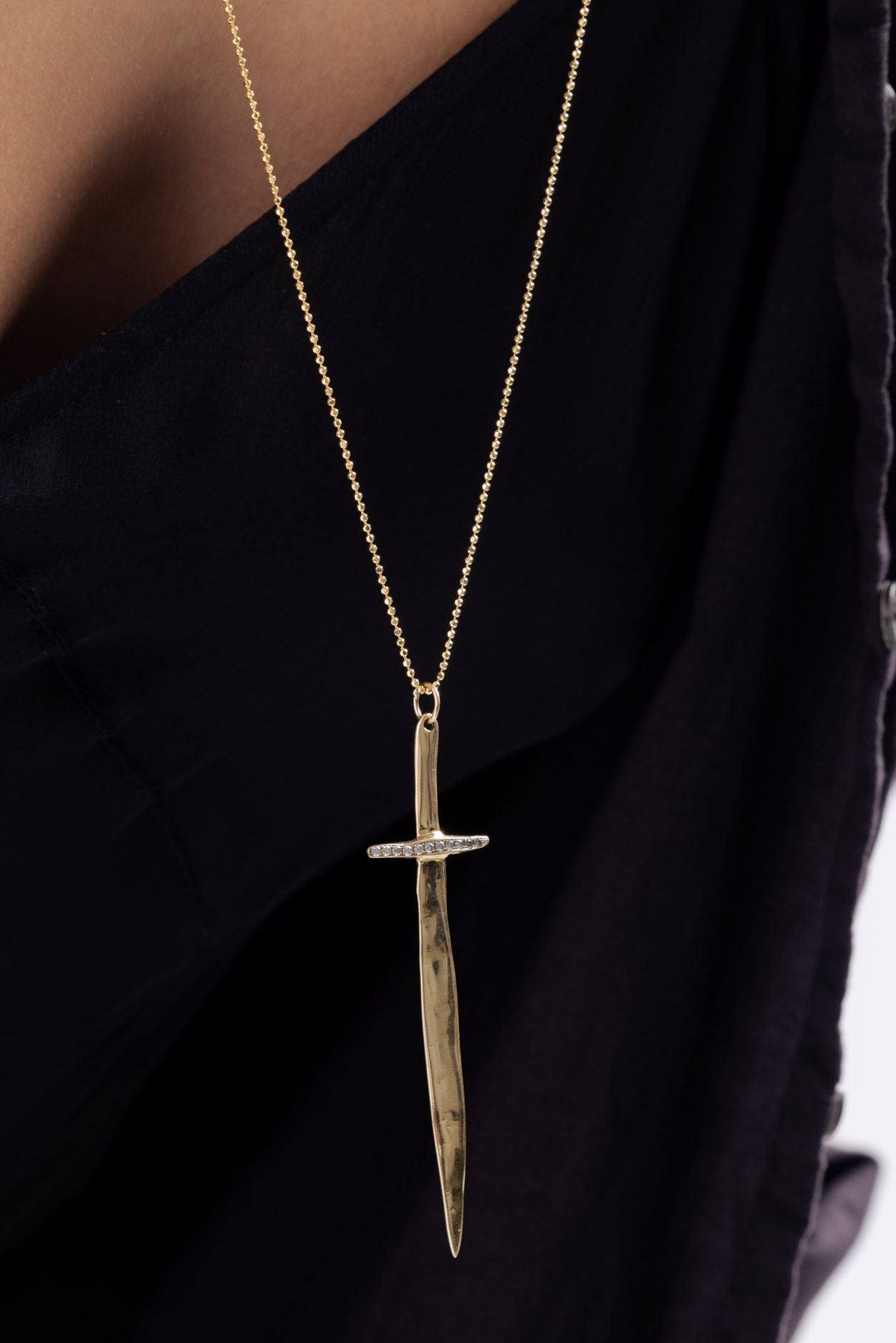 RAW SWORD NECKLACE - GOLD