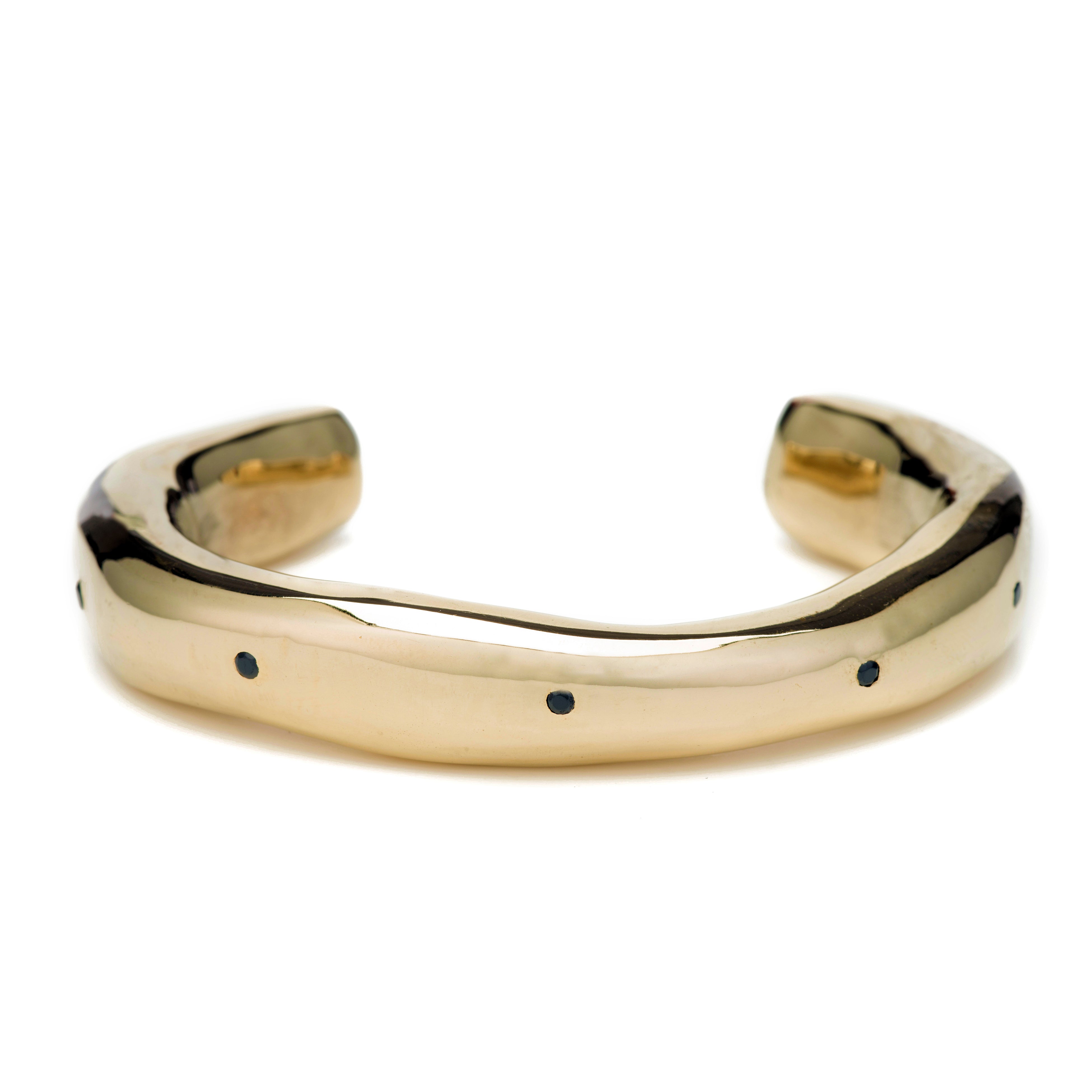 Raw Thick Cuff with Black Onyx MARA & CAROL