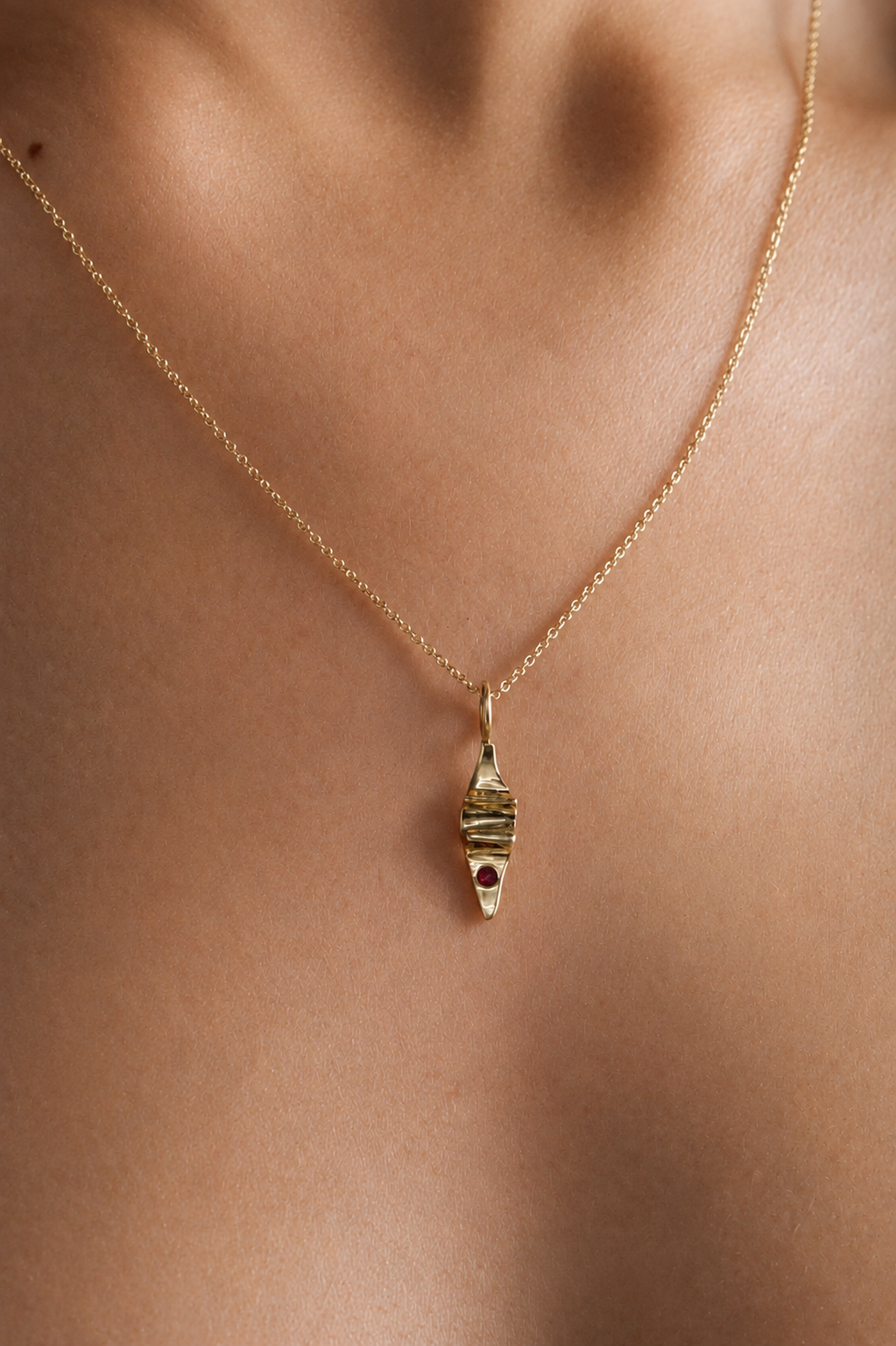 Little Ridge Ruby Necklace -GOLD