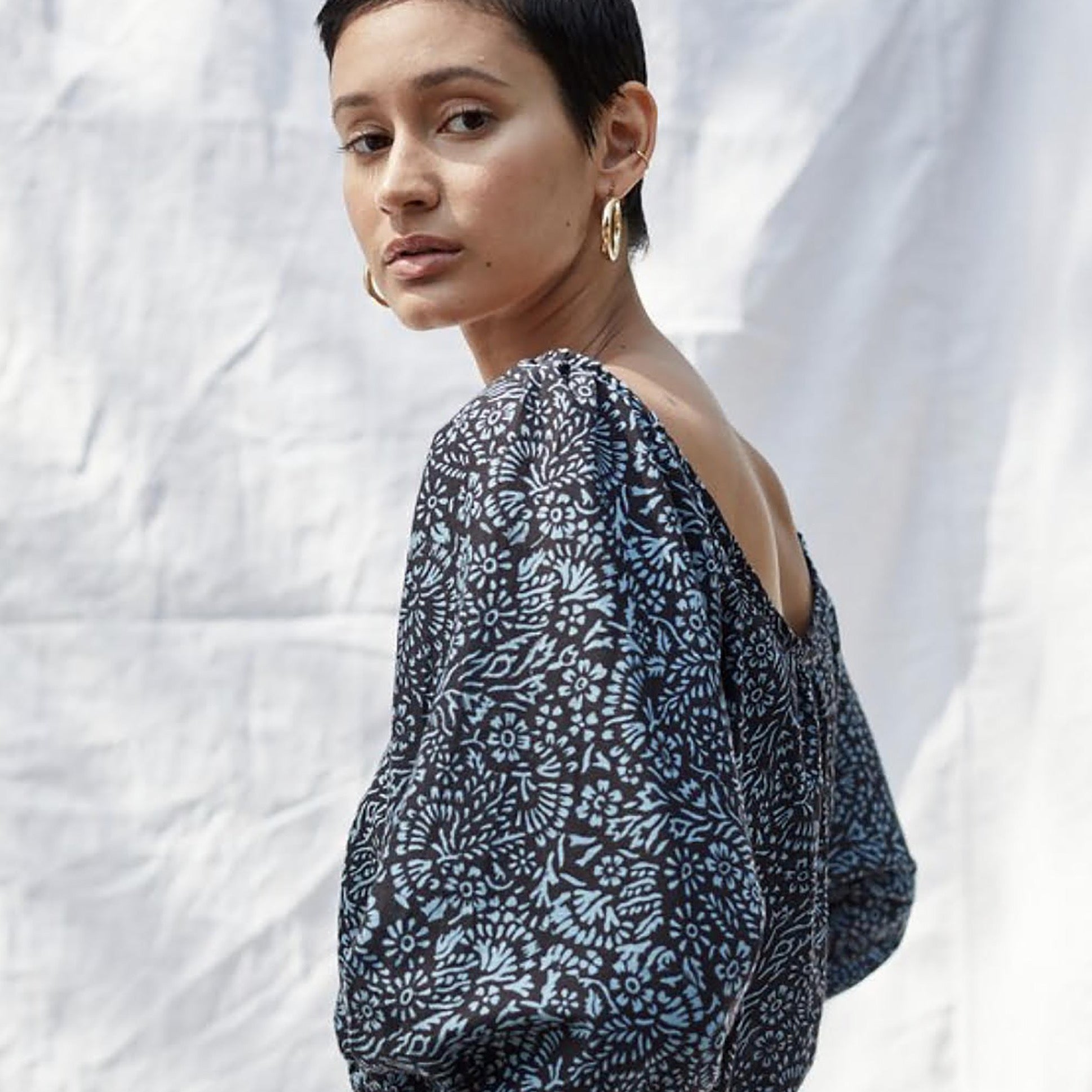 Hollow Thick Hoops - 14K Gold Filled